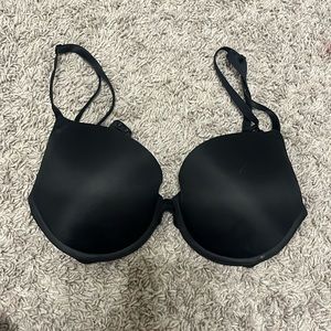 Black women’s Victoria secret everyday push up bra